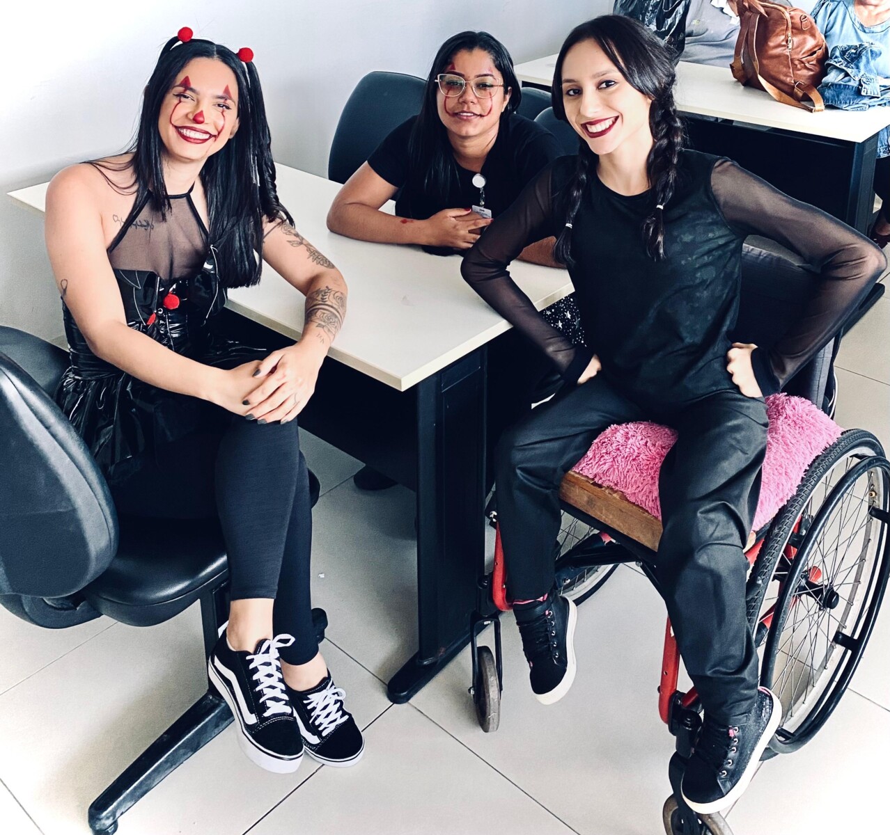 Dia das Bruxas - 12-11-25 (19).JPG